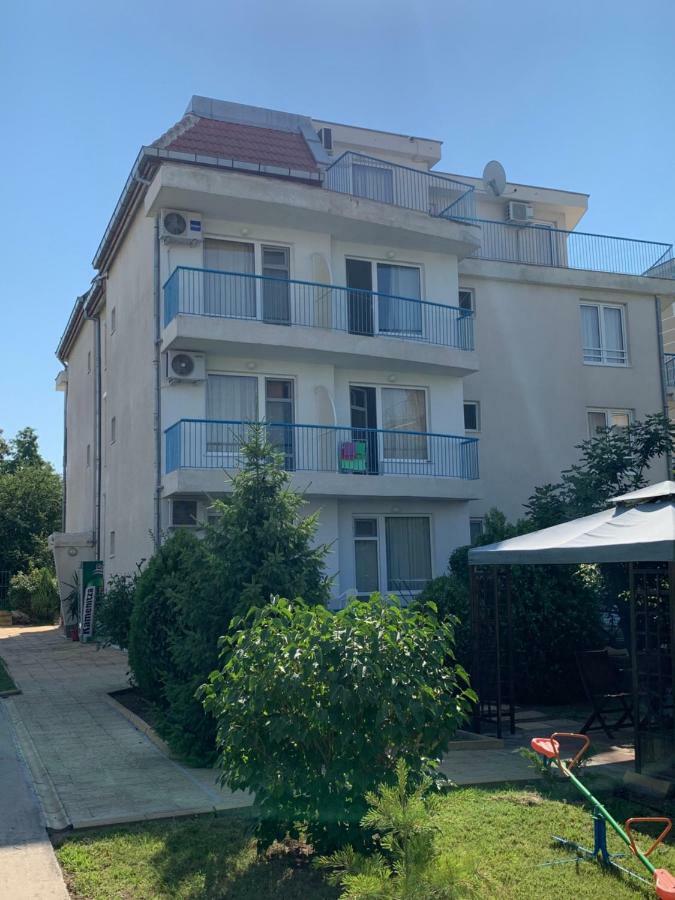 Lilia Guest House Nesebăr Exterior foto